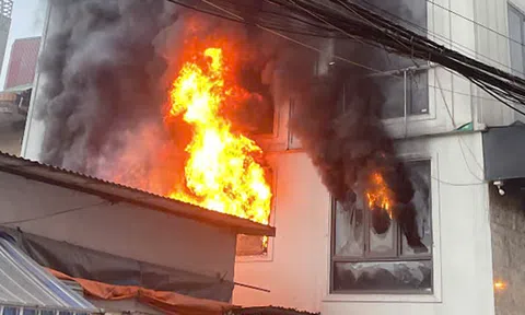 Bí quyết sinh tồn giữa đám cháy: Cách 7 người thoát nạn trong nhà 5 tầng bị cháy ở Hà Nội