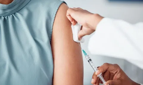 Bộ Y tế đề xuất bồi thường 30 lần mức lương cơ sở nếu tiêm chủng bắt buộc xảy ra tai biến nghiêm trọng