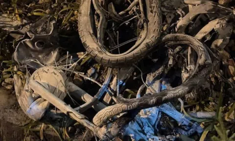 Hà Nội: Tàu khách tông xe máy, hai cô gái 23 tuổi tử vong thương tâm