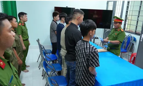 Bắt tạm giam 3 người trong vụ truy đuổi, đập phá ô tô ở Đồng Tháp