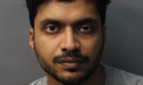 Hơn 40.000 tin nhắn quấy rối: Bí mật đáng sợ trước vụ án giết người ở London