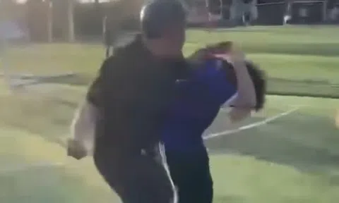 Nam sinh lớp 9 bị bạo hành nhiều lần nhưng không dám nói vì bị đe dọa, công an vào cuộc