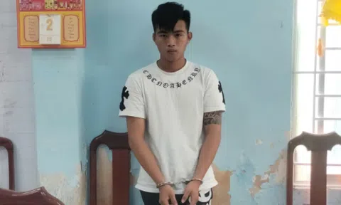 Bắt Nguyễn Thành Võ, dâm ô với 15 học sinh ở Tiền Giang