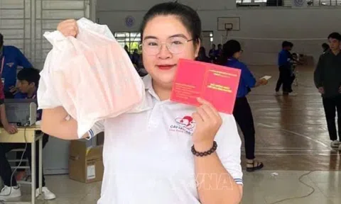 Nữ sinh 14 lần hiến máu trong 4 năm: Câu chuyện phía sau khiến nhiều người xúc động