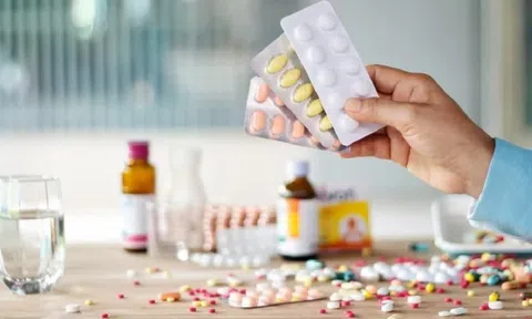 Danh sách 54 thuốc bị Bộ Y tế thu hồi khẩn