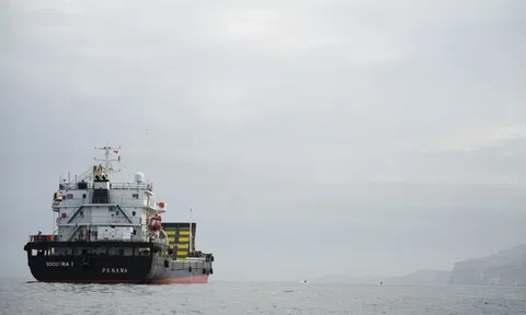 Diễn biến nóng: Iran có thể mở cửa eo Hormuz với điều kiện then chốt