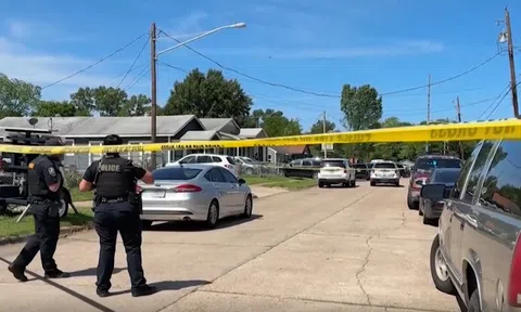 Mỹ rúng động: 8 trẻ em thiệt mạng trong vụ xả súng gia đình