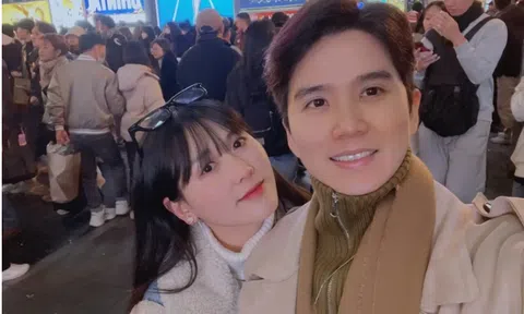 Chuyện tình của cặp đôi yêu nhanh nhất mạng xã hội: Nhắn tin 5 ngày đã “chốt đơn”