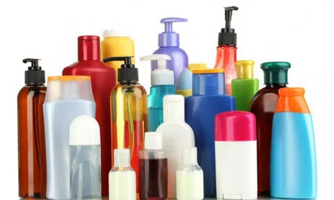 Phát hiện mỹ phẩm chứa chất cấm, 107 lô kem trị mụn, trắng da bị thu hồi