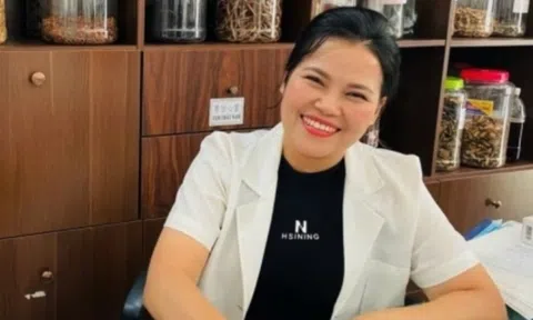 Thanh niên đổ gục giữa sân bay Hải Phòng, y sĩ kịp thời ép tim cứu sống