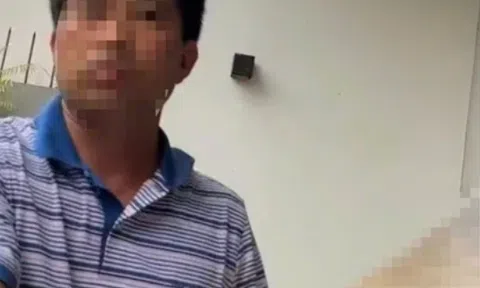 Chủ nhà cầm dao đe dọa thợ khóa ở TP.HCM, công an vào cuộc xác minh