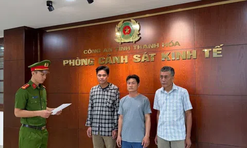 Khởi tố Nguyễn Văn Chiến (chủ lò mổ),  Lê Văn Trung  (người thu mua) và Nguyễn Khắc Nguyên - người chăn nuôi lợn bệnh ở Thanh Hóa
