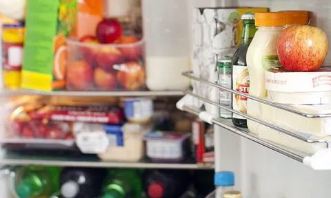 Tủ lạnh hết mùi hôi chỉ với vài nguyên liệu sẵn trong bếp