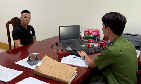 Công an làm việc với phụ huynh tát tài xế giao thực phẩm tại trường, thách thức 'bố mày chửi thì làm sao'