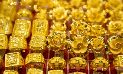 Giá vàng sáng ngày 6/5: Đồng loại giảm sâu hơn 1,3 triệu đồng/lượng