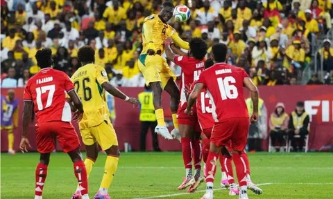 Ghana vượt qua Panama trong màn rượt đuổi nghẹt thở