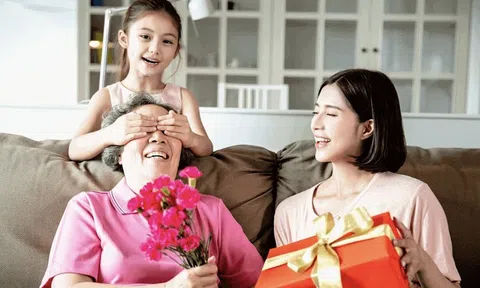 Top những món quà ý nghĩa dành tặng người thân trong ngày Gia đình Việt Nam 28/6