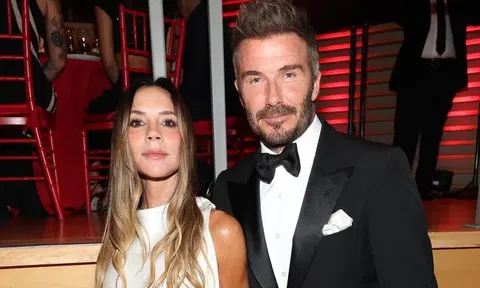 Victoria Beckham tuổi 52: Nhan sắc và thần thái gây choáng ngợp