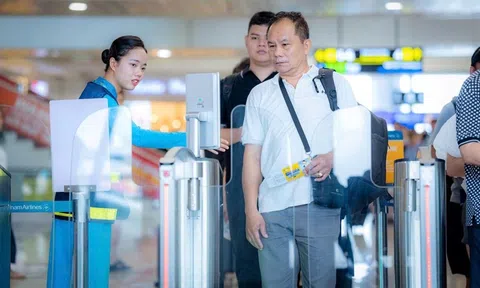 Check-in bằng sinh trắc học tại Nội Bài: Hành khách cần mang theo gì?