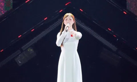 Hòa Minzy chung tay cứu trợ, đóng góp 100 triệu đồng sau thiên tai