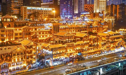 "Thành phố lò nung" Trùng Khánh biến cái nóng thành lợi thế thu hút du khách quốc tế