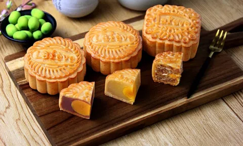 5 nhóm người nên hạn chế ăn bánh Trung thu