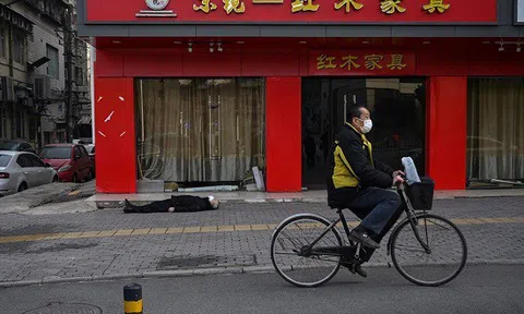 Nhìn lại 1 năm thế giới gồng mình trước đại dịch COVID-19: Từ 1 đến hơn 100 triệu người nhiễm bệnh