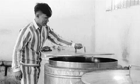 Con không nhận cha và khát khao mùa Xuân trọn vẹn