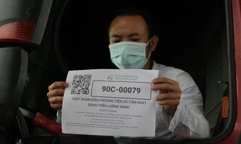 Bộ GTVT đề nghị tạo thuận lợi lưu thông cho xe chở hàng hóa, đưa đón công nhân chưa kịp cấp mã QR