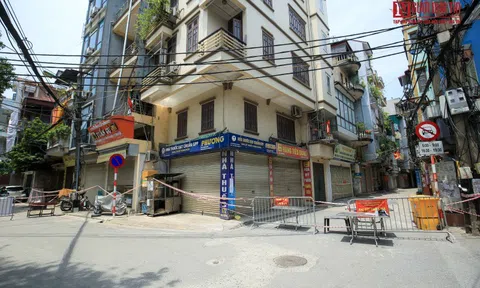 Hà Nội: Phong toả hơn 3.000 dân của 2 phường