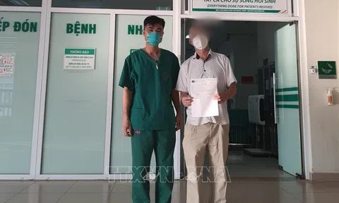 Bệnh nhân mắc COVID-19 có nhiều bệnh lý nền hồi phục sau 13 ngày 