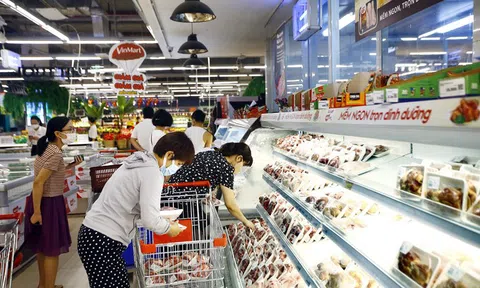 Từ 23/8, toàn bộ người dân ở TP.HCM được đi chợ hộ, kể cả vùng xanh