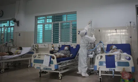 20 bệnh nền có nguy cơ gia tăng mức độ nặng khi mắc Covid-19