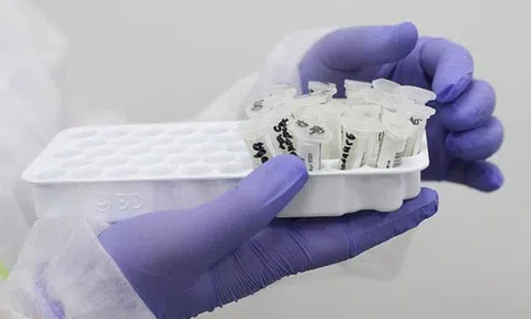 Phát hiện kháng thể có khả năng chống lại nhiều biến thể SARS-CoV-2