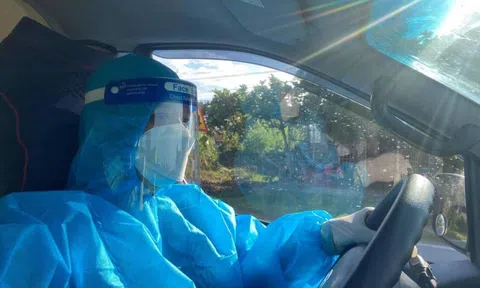 Tài xế tình nguyện chở F0 đi bệnh viện