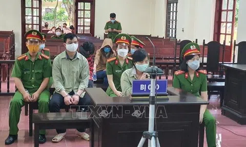 Xét xử 4 cựu thanh tra bộ Xây dựng "vòi" tiền doanh nghiệp ở Vĩnh Phúc