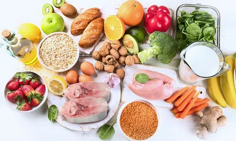 Những lưu ý về chế độ dinh dưỡng cho người mắc Covid-19 nhẹ và không có triệu chứng