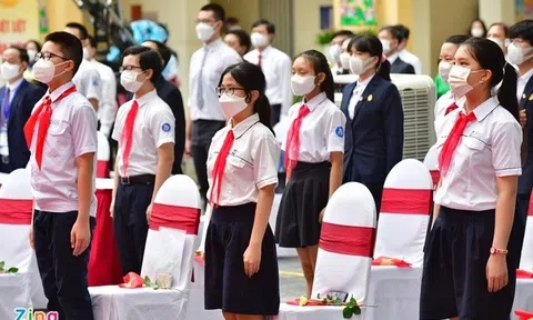 Khai giảng năm học mới đặc biệt: Học sinh háo hức gặp nhau qua màn hình trực tuyến