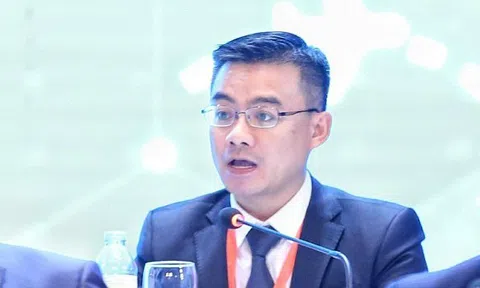 Chuyên gia "hiến kế" cho Hà Nội: "Người đã tiêm đủ 2 mũi vaccine phải được đi lại để xã hội vận hành"