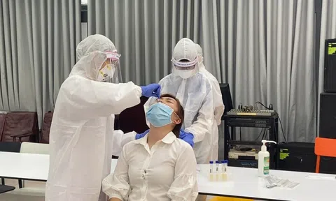 Thứ trưởng bộ Y tế Nguyễn Trường Sơn thông tin về công văn đề nghị kỷ luật bác sĩ bỏ việc