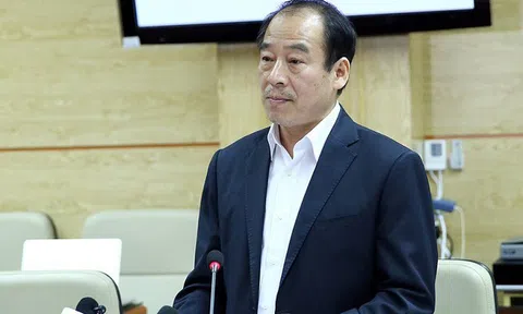 Chuyên gia nói gì về lộ trình nới lỏng giãn cách tại Hà Nội?