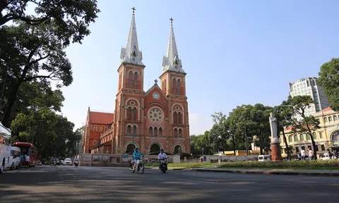 Chánh văn phòng sở Y tế TP.HCM: Thành phố đã qua đỉnh điểm của dịch Covid-19