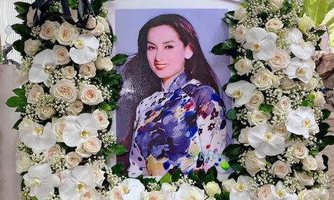 Viếng Phi Nhung, Long Nhật đau đớn nhìn đàn con nuôi cố ca sĩ