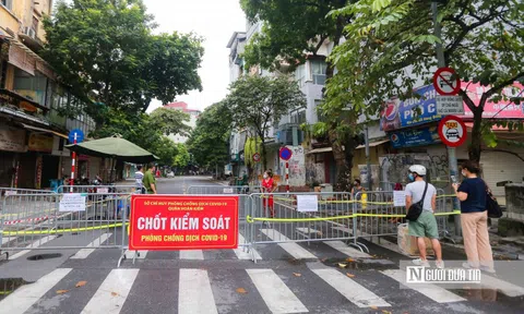 Hà Nội: Ổ dịch Bệnh viện Việt Đức có ảnh hưởng đến lộ trình nới lỏng?