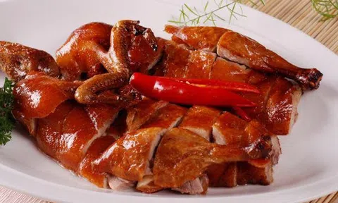 Món ngon cuối tuần: Miến xào vịt quay hấp dẫn cho ngày chán cơm