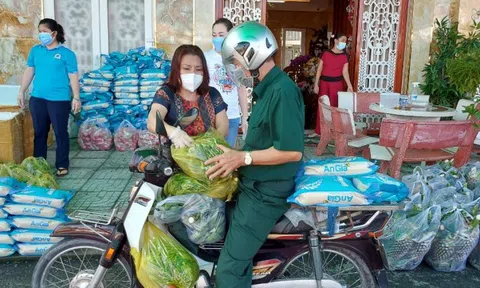 "Tiệc sinh nhật" đặc biệt của một F0 khỏi bệnh