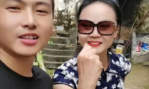 Anh chàng 30 cưới vợ 56 tuổi, dung mạo cô dâu khiến nhiều người bất ngờ