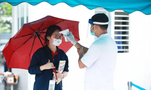 Hà Nội rút đề xuất cho học sinh đi học trở lại từ 25/10