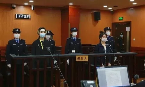 Hot girl đời đầu xứ Trung ngồi tù 5 năm do hoạt động mại dâm, được thả chưa lâu đã lại bị bắt vì bán "kẹo giảm cân"