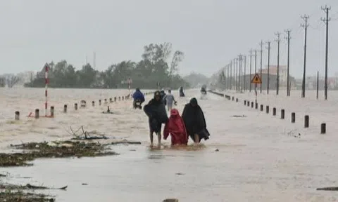 Sẵn sàng ứng phó diễn biến mưa lũ phức tạp có thể xảy ra trong những ngày tới